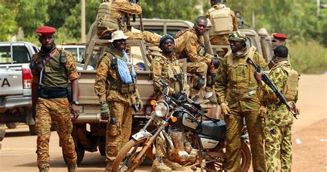 Burkina Faso Recrutement De 50 000 Vdp Pour Combattre Les Djihadistes