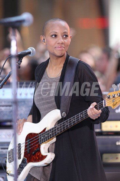Bassist Gail Ann Dorsey Performs With Lenny Kravitz On Nbcs Today At
