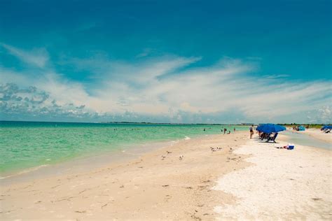 6 Florida Secluded Beaches To Discover