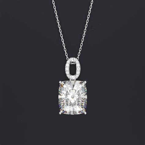 Cubic Zirconia Pendant Necklace 4 Prong Setting Necklace