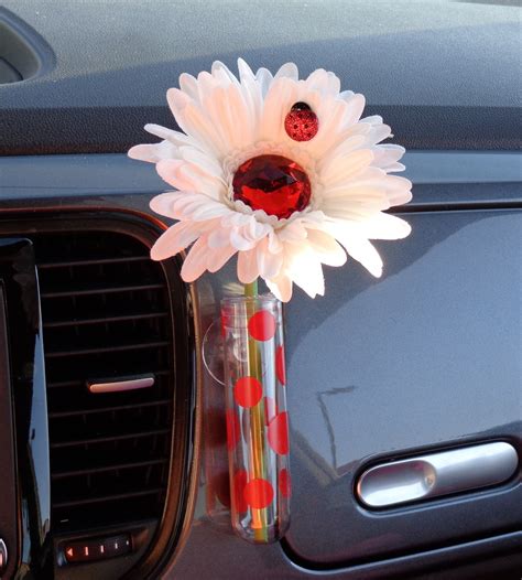 Vw Beetle Flower White And Red Bling Daisy With Universal Vase Vw Beetle Flower Vw Beetle