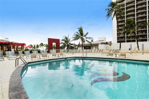 Aston Waikiki Beach Hotel Cheap Vacations Packages Red Tag Vacations