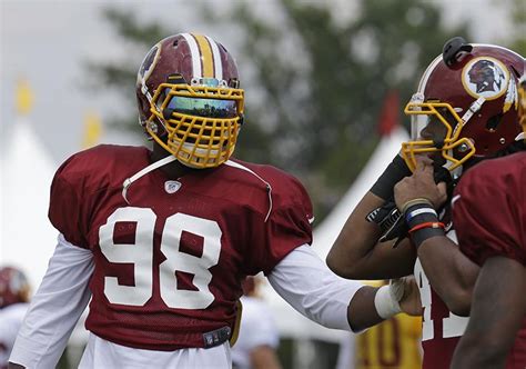 5 Facemasks You Wont See In The Nfl