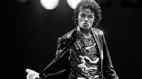 Download The Legendary Michael Jackson Wallpaper By Ericcooke