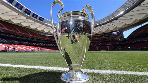 The latest uefa champions league news, rumours, table, fixtures, live scores, results & transfer news, powered by goal.com. Rule changes for this season's Champions League | UEFA ...