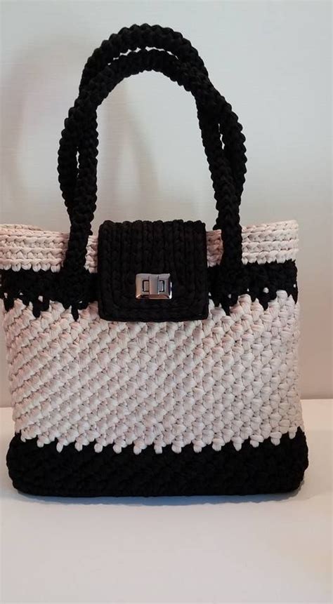 Pin By Tina Castro On Bags Crochet Bag Crochet Handbags Crochet