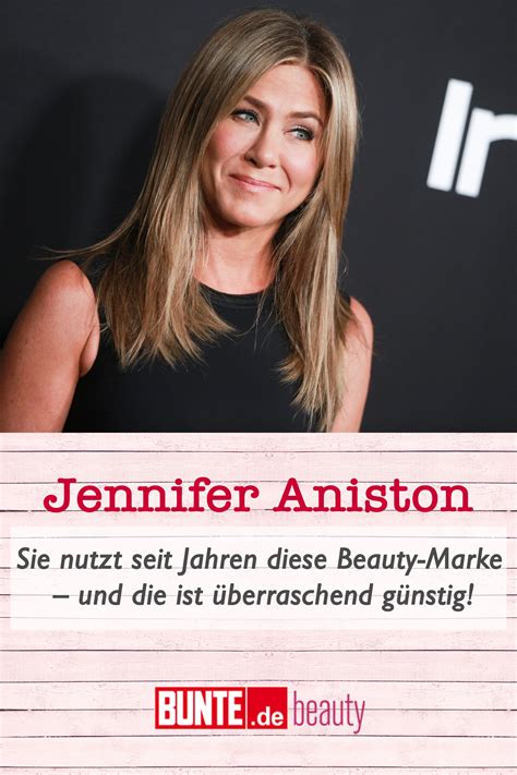 So haben wir jennifer aniston, 45, noch nie gesehen: Jennifer Aniston: Sie nutzt seit Jahren diese Beauty-Marke ...