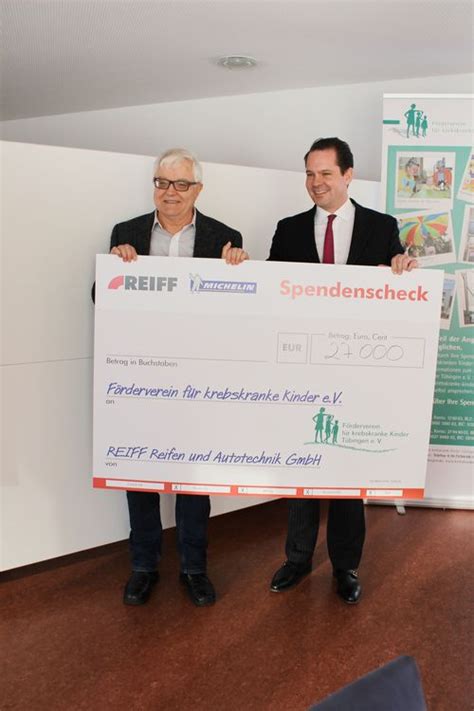 Reiff Spendet Gemeinsam Mit Kunden 27000 Euro An Den Förderverein