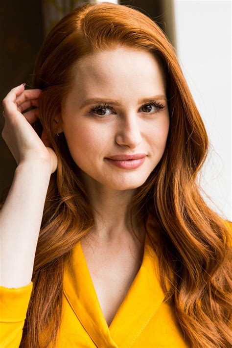 Pin By Emily On Riverdale In Madelaine Petsch Cheryl Blossom Riverdale Red Hair Woman