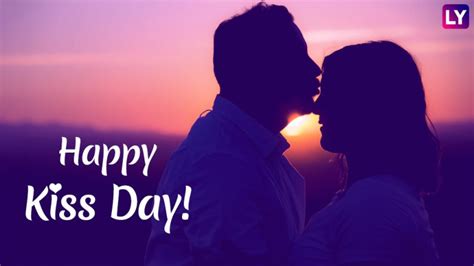 Happy Kiss Day Wishes And Messages Whatsapp Stickers Images Hot Sex Picture