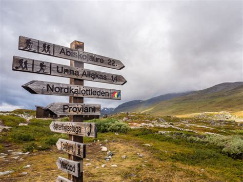 The kungsleden is a hiking trail far from the civilization in swedish lapland that promises to bring us some wonderful adventures. Hiking the Kungsleden South to North - Day 20 - TrekSnappy
