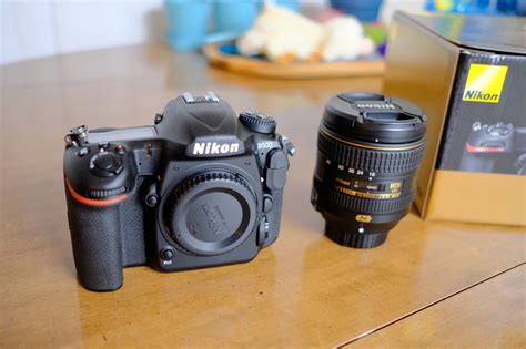 Nikon D500 Kit W Af S Dx Nikkor 16 80mm F28 40 Ed Vr Lens Mint