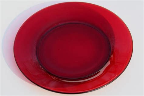 Vintage Christmas Red Glass Salad Dessert Plates Royal Ruby Or Arcoroc