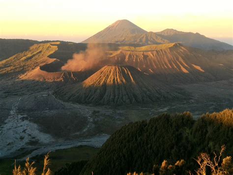 Taman Nasional Bromo Tengger Semeru Sebuah Catatan Petualangan