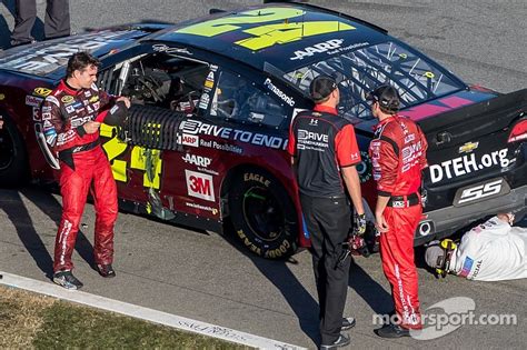 Here's the first nascar crash video 2019 season, the crashes in this video are all the crashes that happened during 2019. Jeff Gordon crashes as the checkered flag flies in his ...