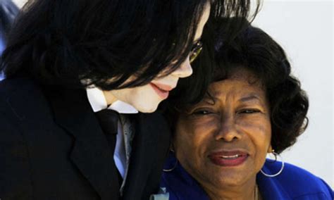 Michael Jacksons Mother In A Legal Battle Over His Estate Celebrity
