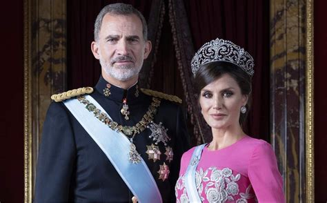 Letizia Y Felipe Vi De España Historia De Amor De Los Reyes De España