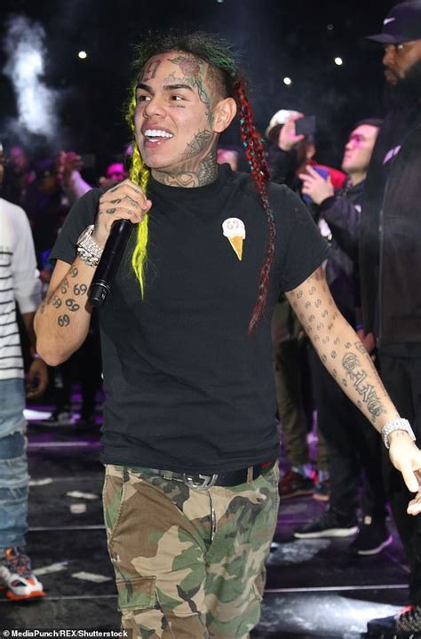 Tekashi Ix Ine Released From Ny Prison And Put On Home Arrest Amid