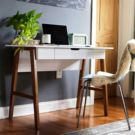 We've rounded up our favorite desks for tight areas, because even though our pinterest boards are filled with expansive, luxurious writing tables, we know they'll never fit in our apartments. 20 Stylish Desk for Small Spaces Under $350 | HGTV