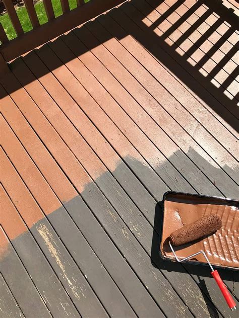 In this small banquette kitchen, painted stripes on the floor make the space appear wider and larger. How to Restore an Old Deck | Deck paint, Deck decorating, Deck restoration