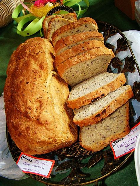 File05215 Spelt Bread Sanok Wikimedia Commons