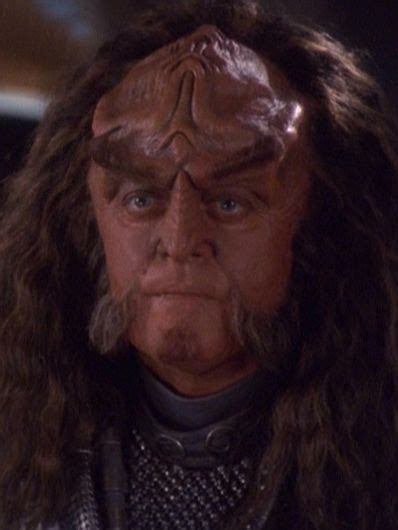 Gowron Klingon Chancellor Star Trek Klingon Star Trek Images Star