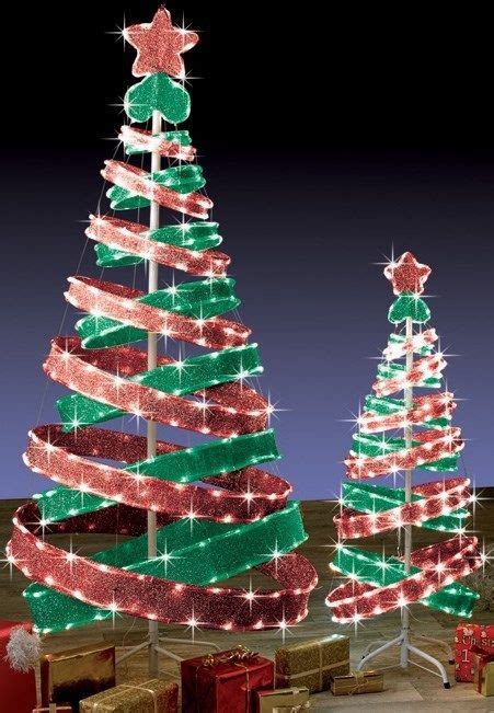 Best 30 Outdoor Spiral Christmas Trees Home Inspiration And Ideas
