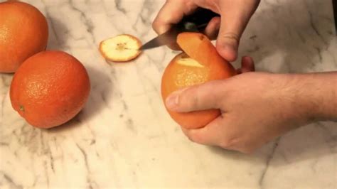 How To Peel An Orange The Clean And Easy Way Youtube