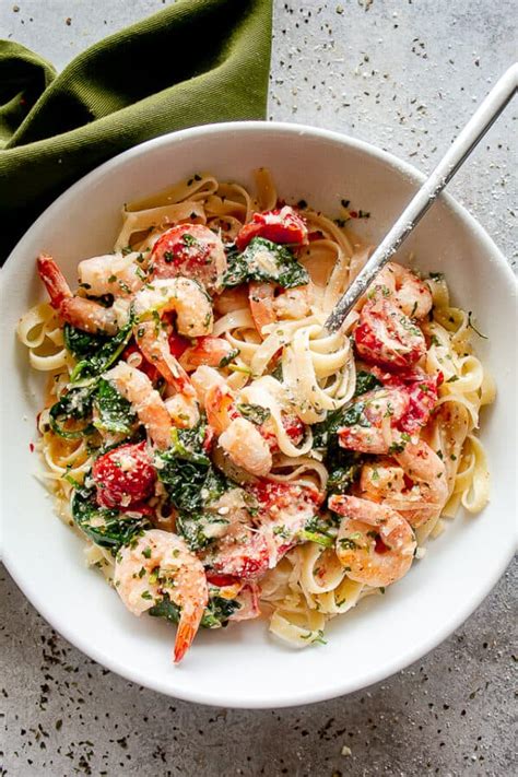 creamy shrimp fettuccine quick and easy shrimp pasta recipe