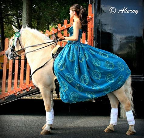 Beautiful Dress And Horse Horses Beautiful Dresses Beautiful Horses