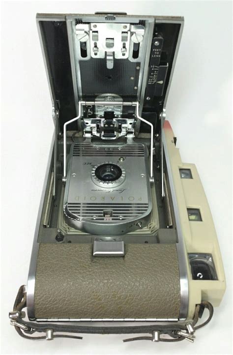Polaroid Land Camera The 800 1957