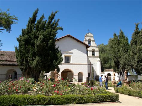 San juan bautista is on both the juan bautista de anza national historic trail and the mission trail, el camino real. Up The Road: Mission San Juan Bautista | NSPR