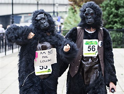 Great Gorilla Run 2014 Hundreds Of People Dressed As Goril Flickr
