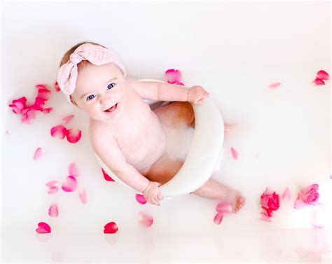 Check spelling or type a new query. BabyDam Baby Orbital Swivel Bath Seat - FREE UK DELIVERY