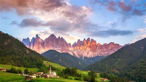 Val Di Funes 10 Cose Da Fare E Vedere Durante La Vacanza In Alto Adige