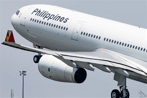 Philippine Airlines Airbus A330 343 Rp C8786 Manila Flickr