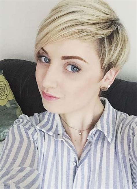 Short pixie haircut for women with fine hair. 55 Short Hairstyles for Women with Thin Hair | Fashionisers©