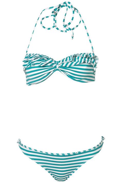 20 Figure Flattering Swimsuits Perfect For Women With Small Chests
