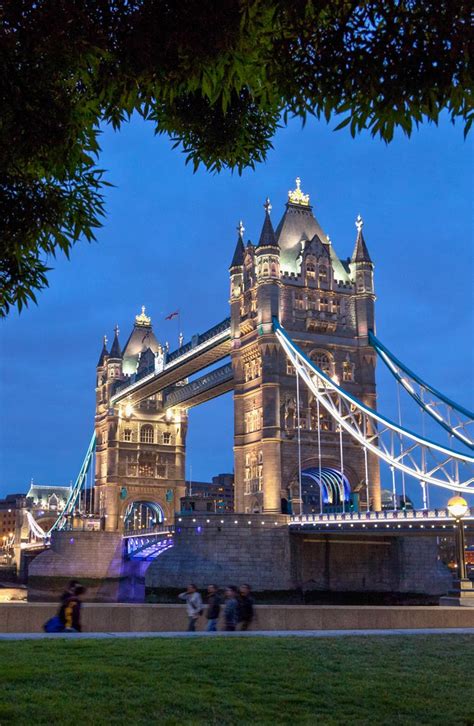 Explore The South Bank Of The Thames On Day 6 Of The Rick Steves Best