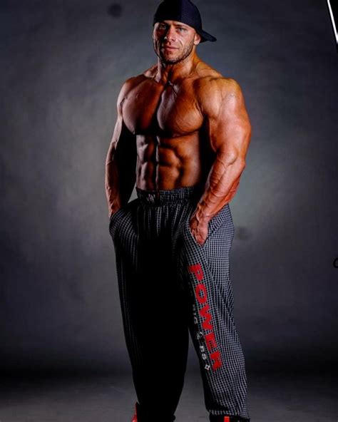 Dr Wannabe Bigger Transformation Body Bodybuilders Bodybuilding