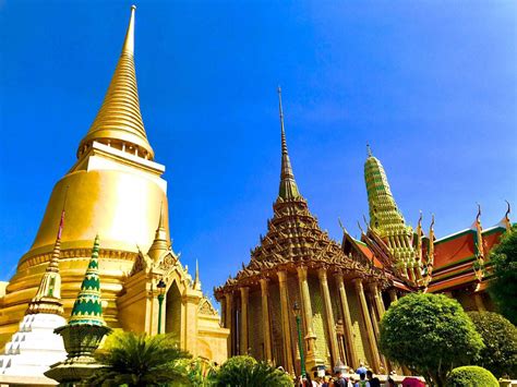 Visit The Top Three Temples Of Bangkok