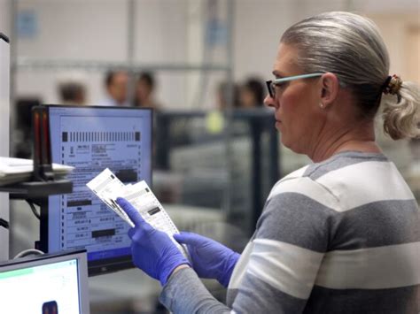 Arizona Count Maricopa Reported Results Of Nearly 86000 Ballots Saturday