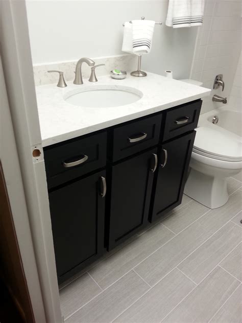 Here's a list of consideration to help build a great way to personalise your bathroom is to customise your own vanity. Ana White | Guest Bath Remodel - DIY Projects