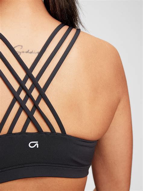 Gapfit Eclipse Medium Support Strappy Sports Bra Gap