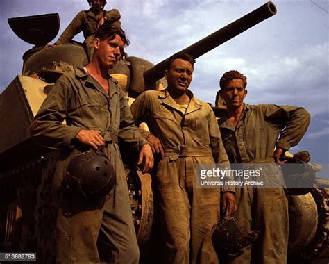 Us Army Tank Crew Photos And Premium High Res Pictures Getty Images