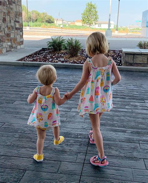 Home Town S Erin Napier Shares Sweet Photos Of Daughters Helen And Mae