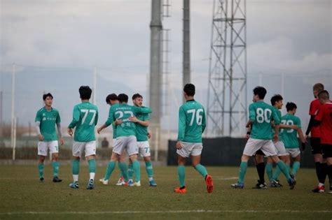 Melawan bucheon fc 1995, ansan greeners. Ansan Greeners Akan Carikan Penerjemah untuk Bantu Asnawi ...