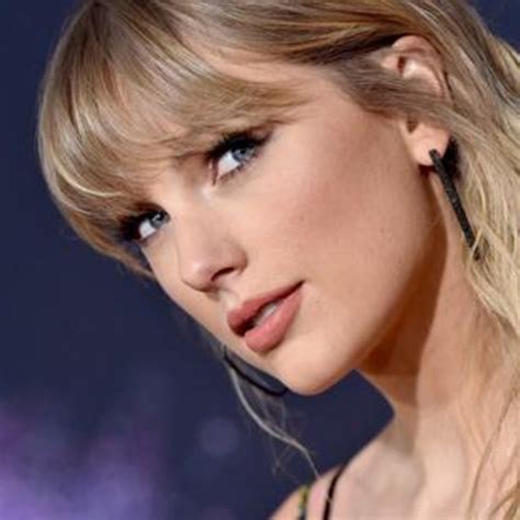 See Taylor Swifts Handwritten Note To Nurse On Frontlines E Online Au