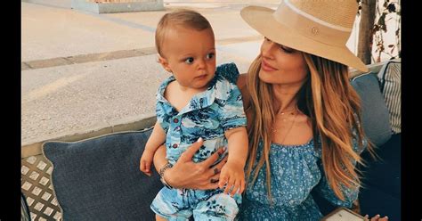 Caroline Receveur Et Son Fils Marlon Le Avril Sur Instagram Purepeople