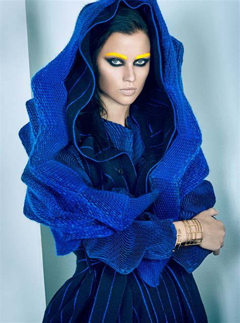 Isis Bataglia For Vogue Brazil Metropolitan Models Agency